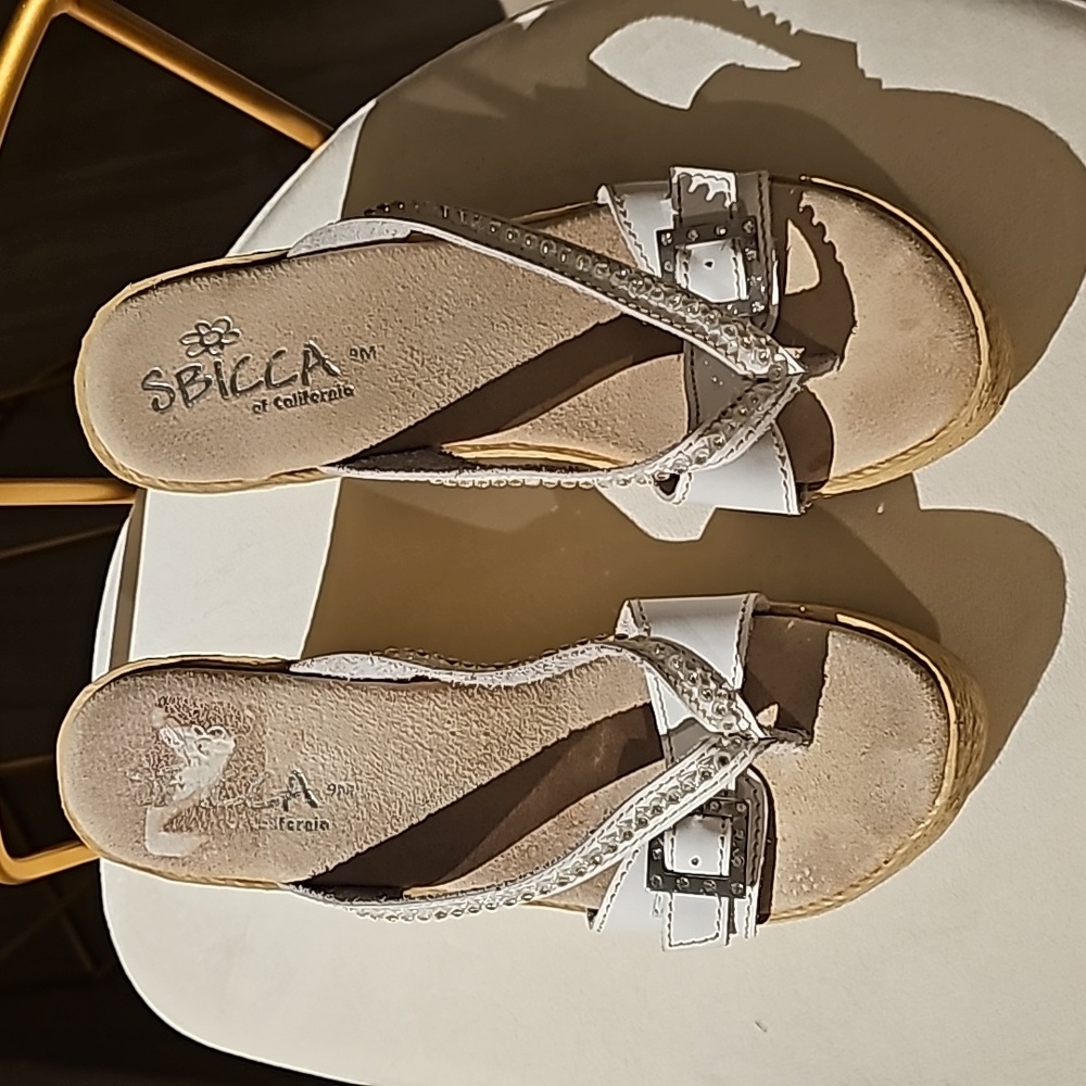 Thong White/Silver Buckle Wedge